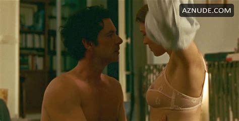 ONE FINE MORNING NUDE SCENES AZNude