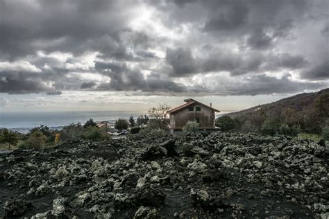 Colata Lavica Dell Etna Del 1992 Loredana Cirillo Flickr