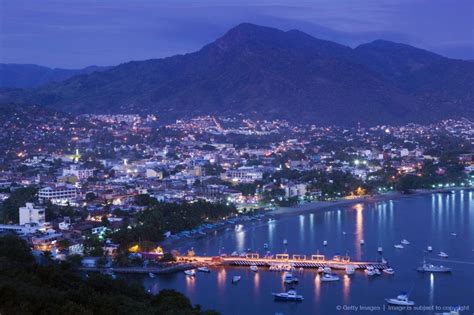 Mexico Guerrero Zihuatanejo Pier Elevated View Zihuatanejo