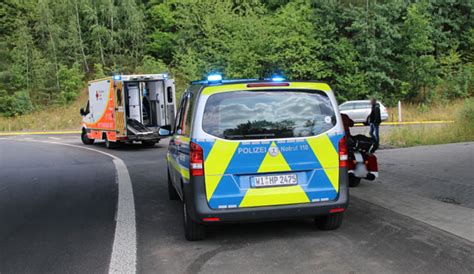 Unfall Am Bronnzeller Kreisel Harley Fahrer Verletzt Fotos