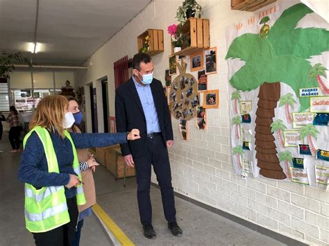 La comunidad educativa del colegio público Rodolfo Tomás Samper de El