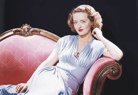 Biography Of Bette Davis American Film Icon