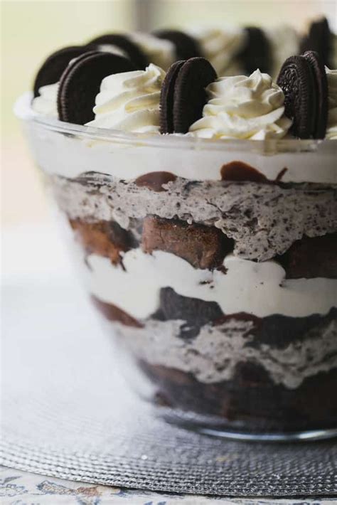 This Stunning Trifle Is Jam Packed With Everybodys Favorite Oreo