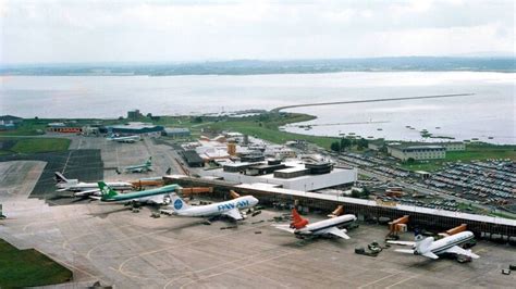 Flight Diverts To Shannon Airport Due To Illness Among Cabin Crew