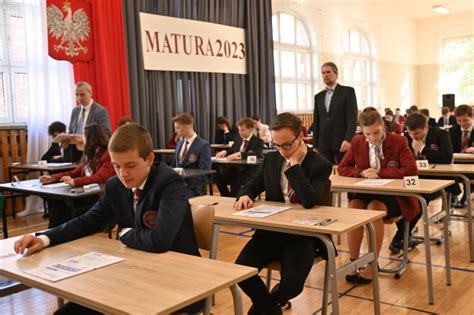 Matura W Polsce Studia Za Granic Egzamin Otwiera Drzwi Zagranicznych