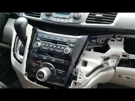 How To Remove Honda Odyssey Radio