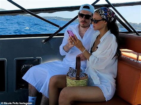 D U C Nh Beckham G Y S C Khi Tung Nh B N Nude Gi A L C C Ch M T Nh Ch Ng