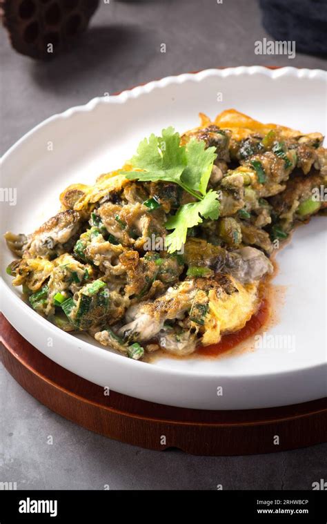 Chinese Oyster Omelette In Hot Pan Crab Chinese Food Style Crispy