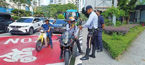 Polis KL Laksana Op Hormat Undang Undang Sehingga 15 Jun Di Sekitar Ibu