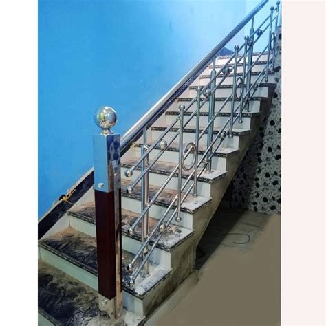 Silver Stairs Stainless Steel Staircase Railing For Residential At Rs