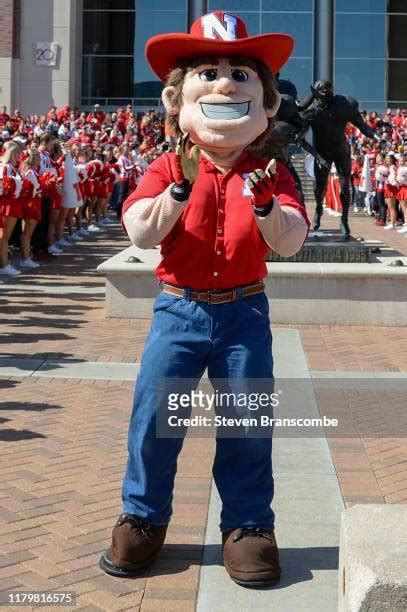 736 Nebraska Mascot Stock Photos High Res Pictures And Images Getty