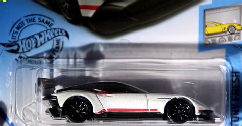 HOT WHEELS ASTON MARTIN VULCAN 6 10 FACTORY FRESH 88 250