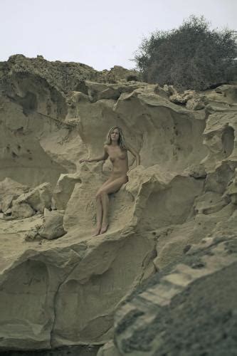 Martina A Alek Sexy Nude Photo Gallery Green Dooro Intporn Forums