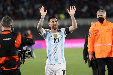 Argentino Messi é Eleito O Melhor Do Mundo Pela 7ª Vez