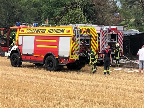 Vegetationsbrand Mit Bersprung Auf Schreberg Rten Freiw Feuerwehr