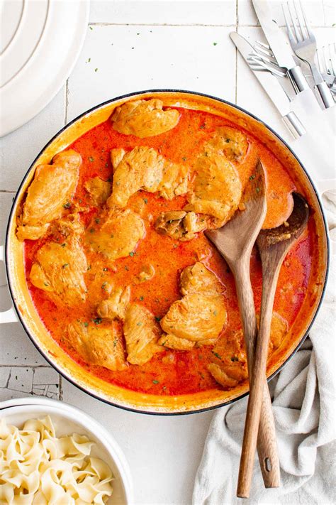 Hungarian Chicken Paprikash Recipe | YellowBlissRoad.com