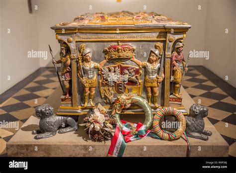 Coffins In Wawel Castle Cathedral Crypt Krakow Poland Stock Photo Alamy