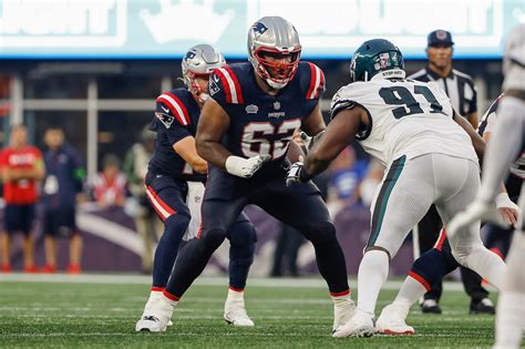 Young Patriots lineman a healthy scratch - masslive.com