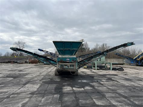 Powerscreen Warrior 800 Screeners Crushers Aggregate Equipment For