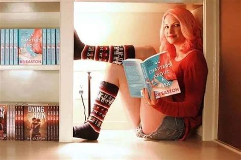 Saiba quem é a verdadeira Billie a história real por trás de Sex Life na Netflix