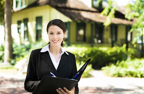 Hiring A Real Estate Agent Here Are Some Factors To Consider Home Improvement