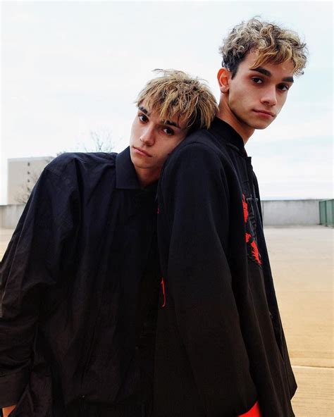 Pin By Neveahsworden On Dobre Twins Marcus And Lucas Famous Twins