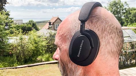 Bowers & Wilkins Px7 S2 review: Premium wireless headphones with top ...