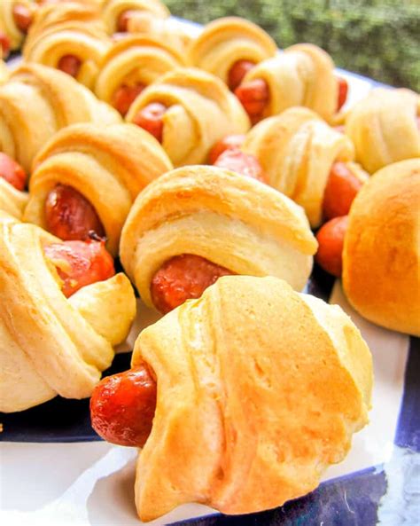 Easy Pigs In A Blanket 3 Ingredients Plain Chicken