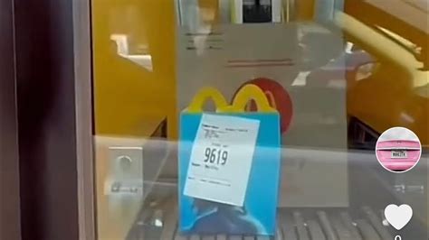 Mcdonalds First Fully Automated Restaurant With No Human Contact In