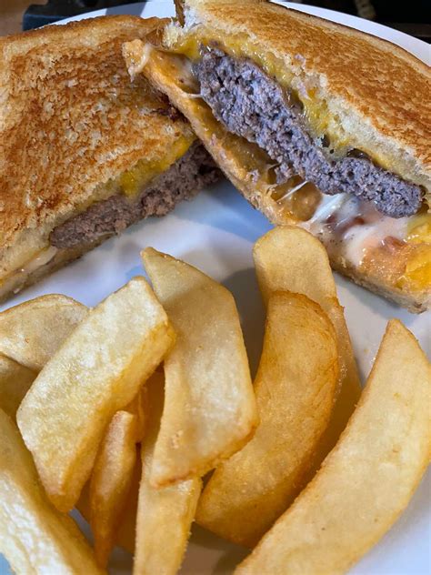 Ultimate Patty Melts With Special Sauce Recipe