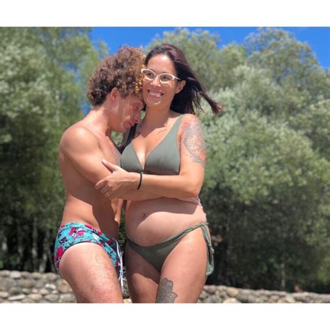 6 Hot Sexy Ana Mesquita Bikini Pics