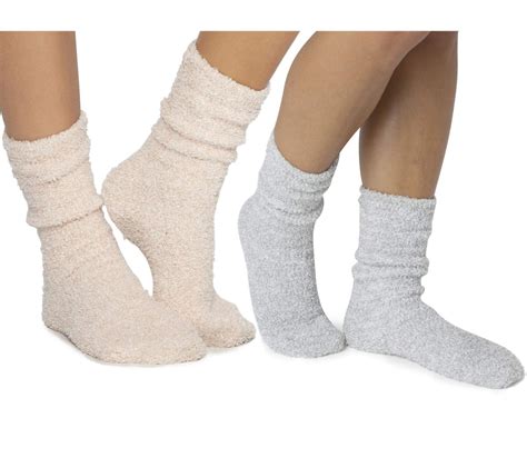 The Best Winter Socks, According to Amazon Reviews | Who What Wear