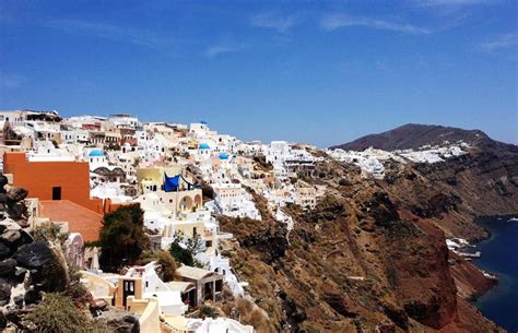 23 Stunning Photographs Of Santorini Greece