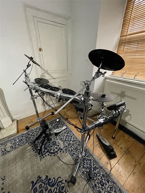 Alesis Nitro Mesh Kit Electronic Drum Set With Upgraded Reverb UK