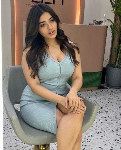 Top 20 Hot Pics Of Tamil Actress Ketika Sharma In Bikini