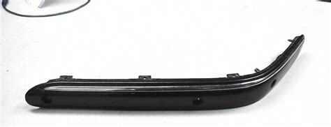 Молдинги в бампер sat