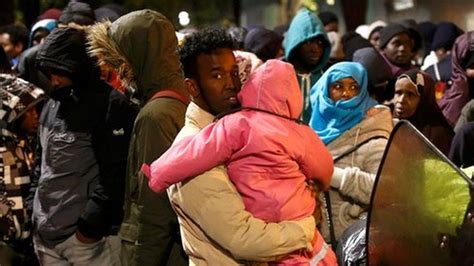 Europe Migrant Crisis French Police Clear Paris Ring Road Camps Bbc News