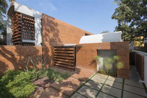 Brick House | Architecture Paradigm - Arch2O.com