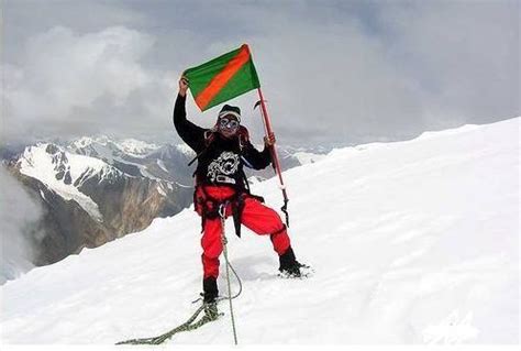 Ismaili Flag on Mount Everest