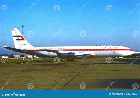 United Arab Emirates Boeing B-707-3L6B A6-HPZ CN21049 LN896 Editorial ...