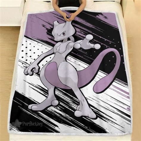 POKEMON Mewtwo Fleece Blanket