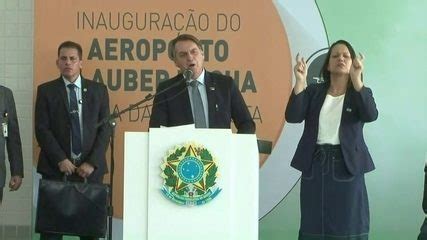 Eu amo o Nordeste diz Bolsonaro em visita à Bahia após polêmica