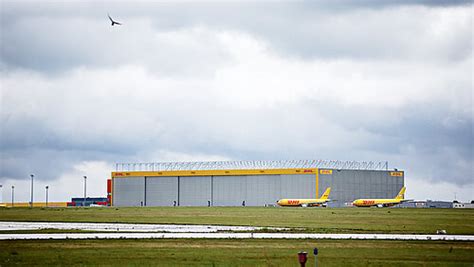 Dhl Und Mitteldeutsche Flughafen Ag Streiten Ums Geld Dvz