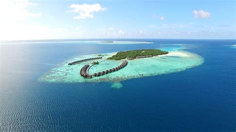 Ayada Maldives | Best Hotels in Maldives | FamilyTravelGenie