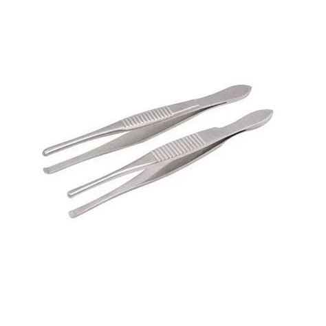 Eyebrow Tweezers at best price in Mumbai by Ennar Enterprises | ID ...