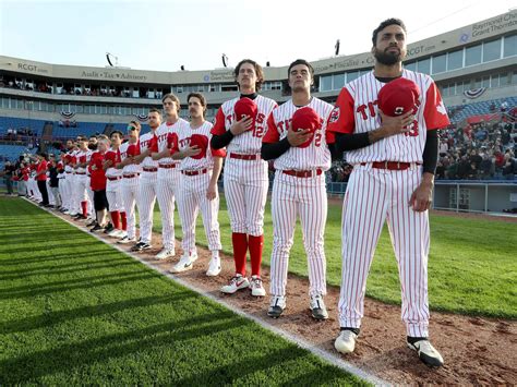 Ottawa Titans Finally Take The Field In Franchise Opener As Grills