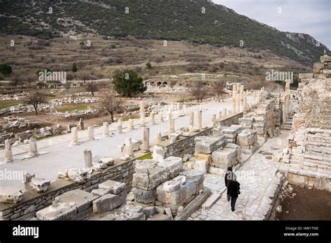 landscape view   ancient city  ephesus  selcuk turkey
