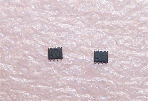 Qty Lc B Sn Microchip Soic Microwire Serial Eeprom Nos