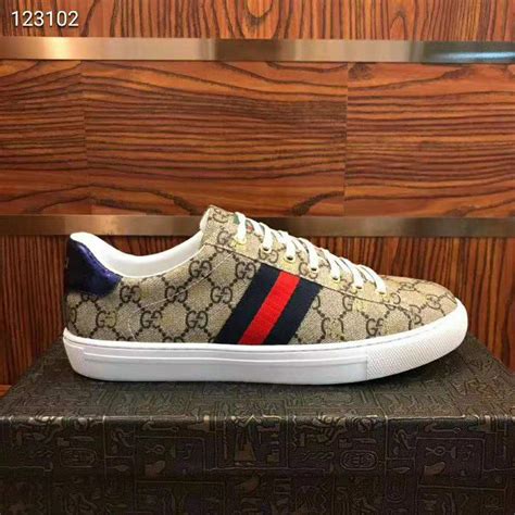 Gucci Men Ace GG Supreme Bees Sneaker Brown LULUX