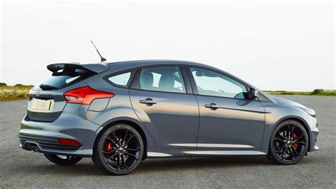 2015 Ford Focus St Official Specs Photos And Performance Digital Trends Ford Focus